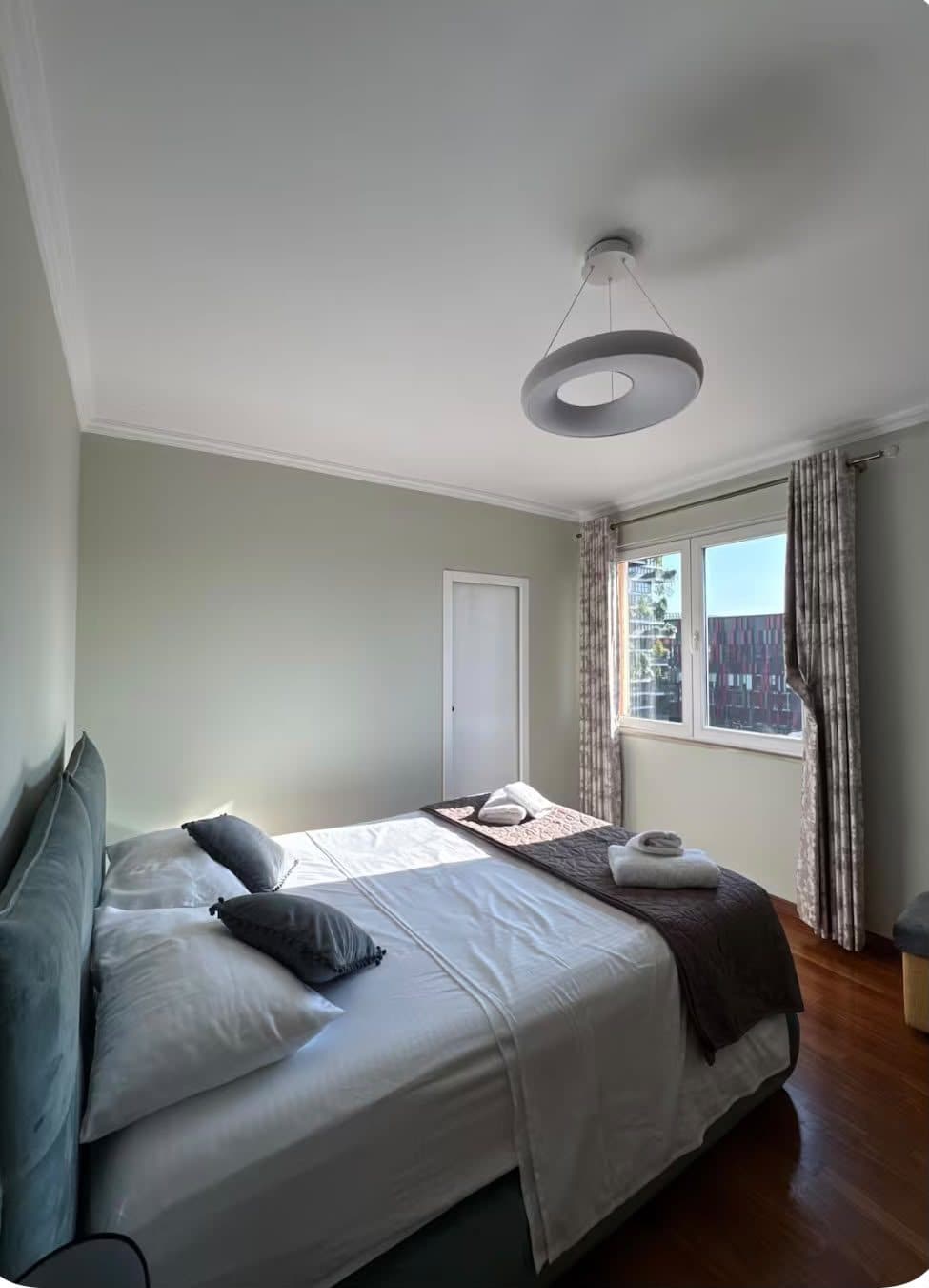 Qera, Apartament 2+1 , Stadiumi Arena, Tiranë - 1500€ | 96 m²