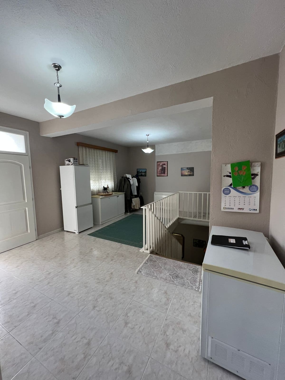 Shitet, Vilë 3-Kate , Shkozë, Tiranë - 400000€ | 431 m²