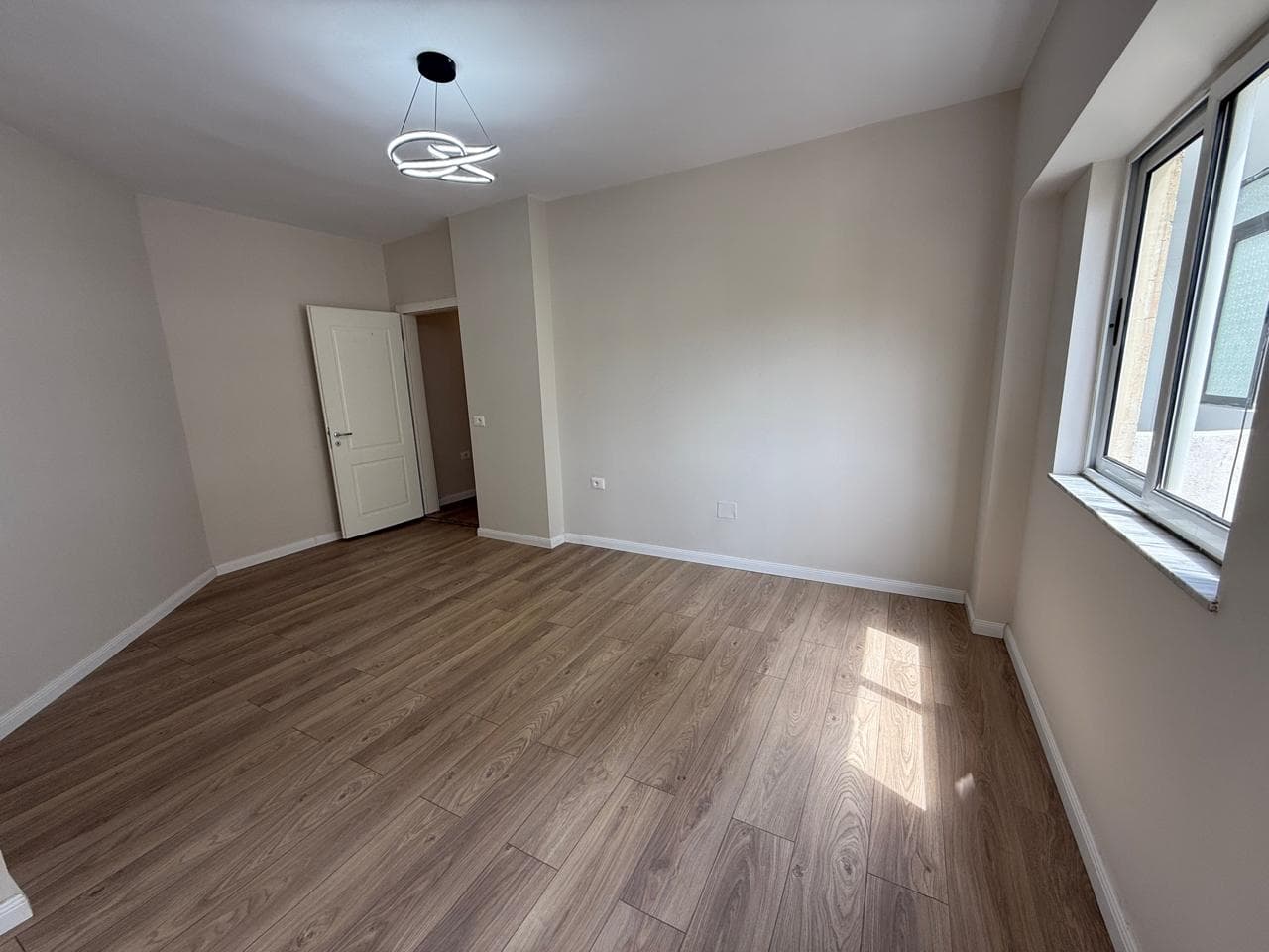 Shitet, Apartament 1+1, Don Bosco, Tiranë 2