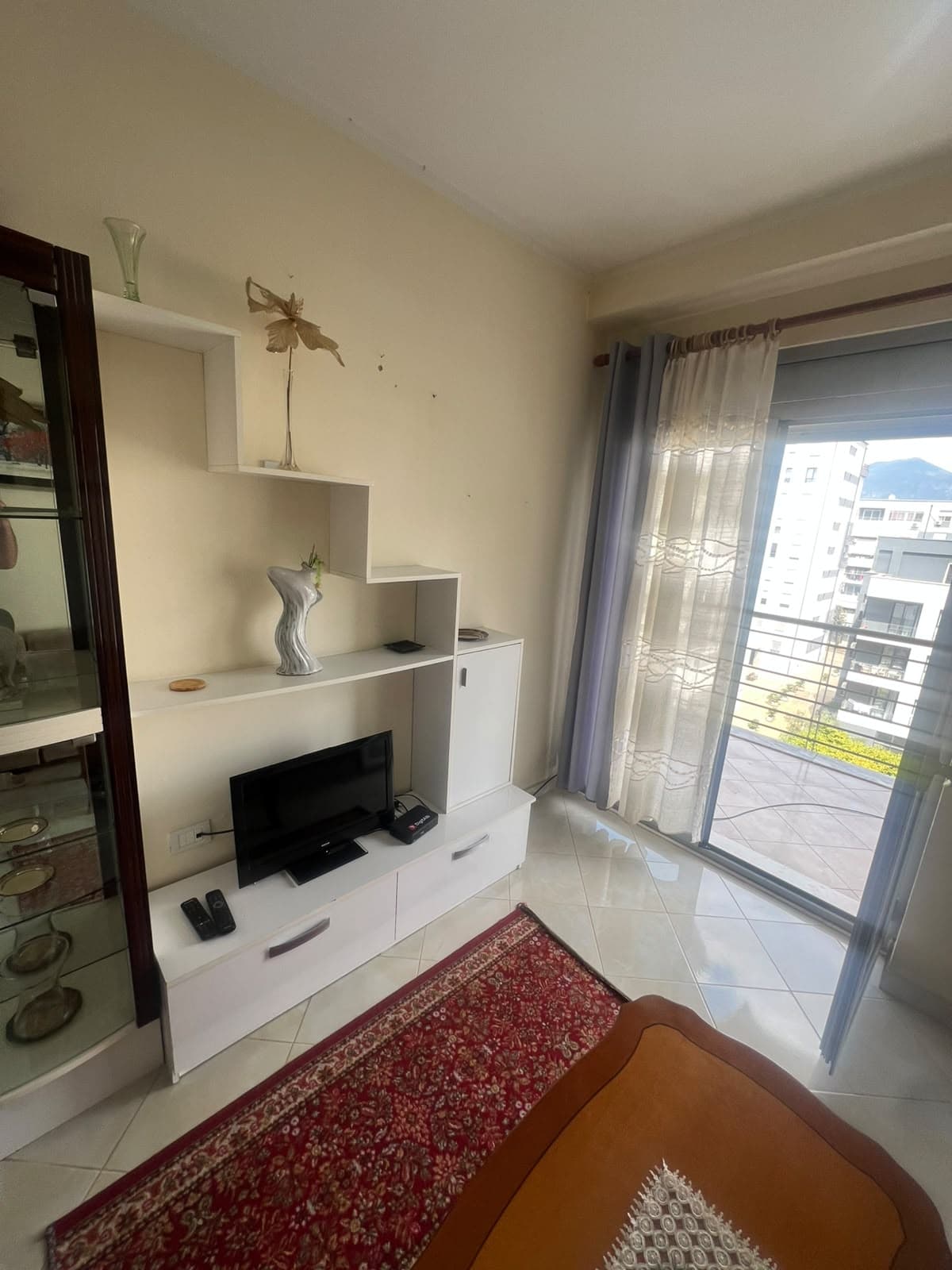 Shitet, Apartament 1+1 , Kinostudio, Tiranë 3