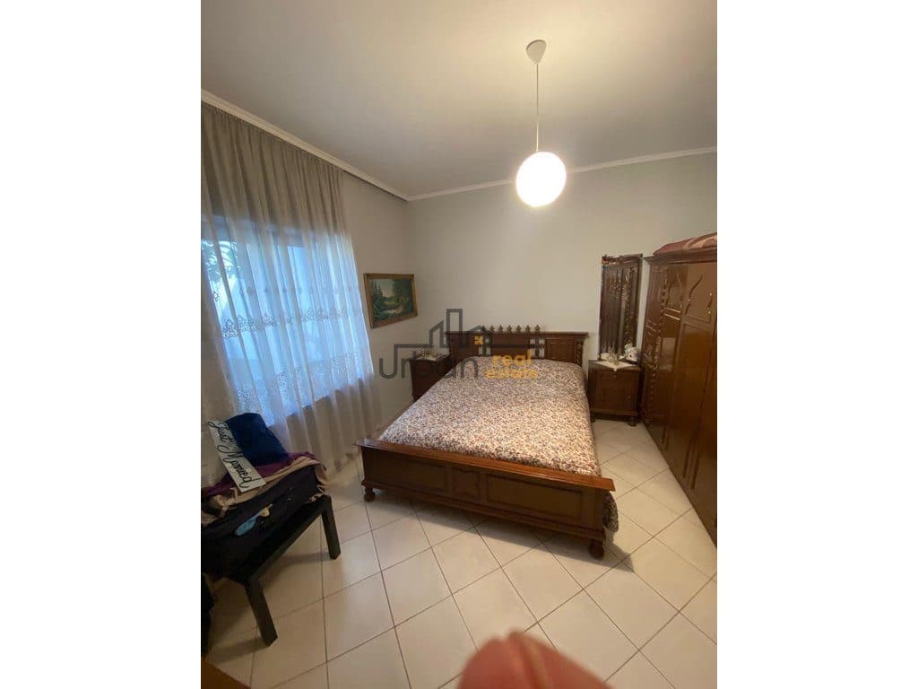 Qera , Pjesë Vile , Don Bosco, Tiranë - 65,000 Lekë| 90 m² 2