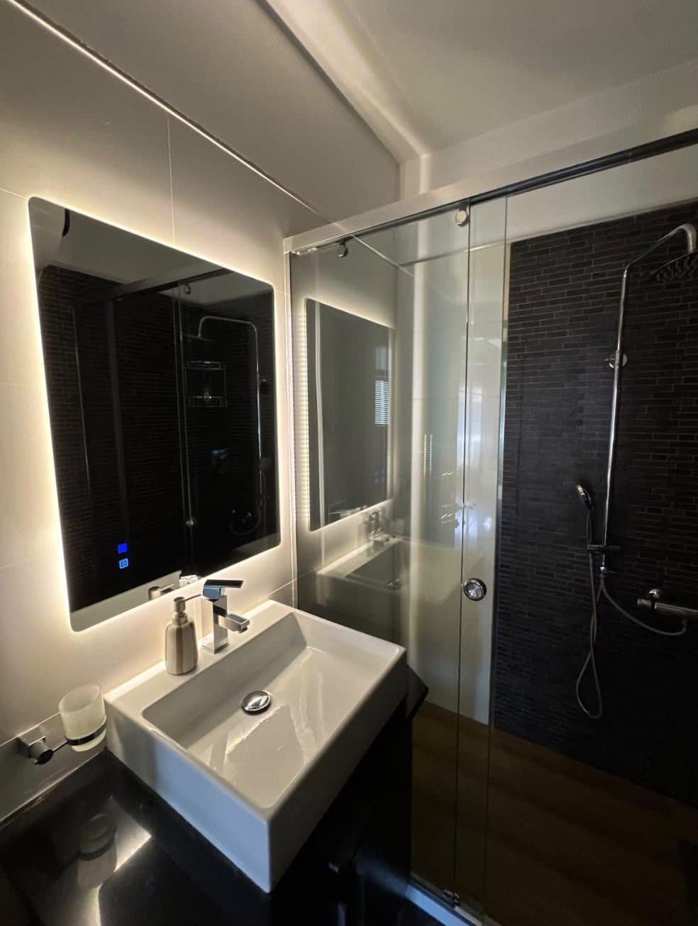 Qera, Apartament 2+1 , Stadiumi Arena, Tiranë - 1500€ | 96 m²