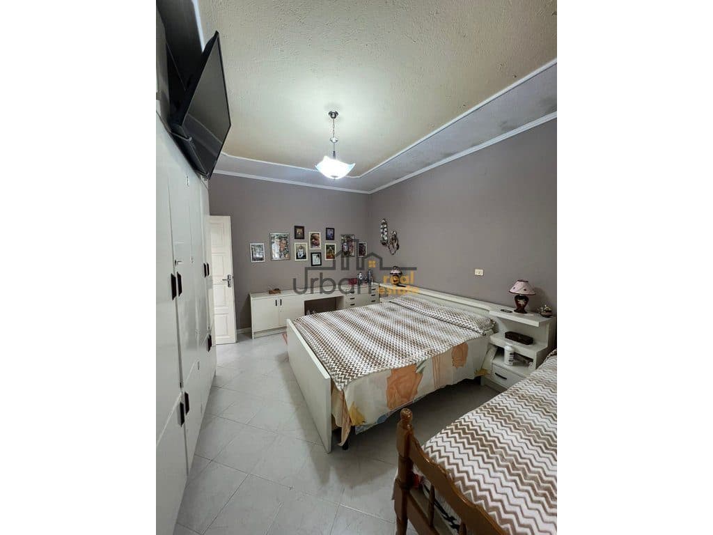 Shitet, Vilë 3-Kate , Shkozë, Tiranë - 400000€ | 431 m² 4