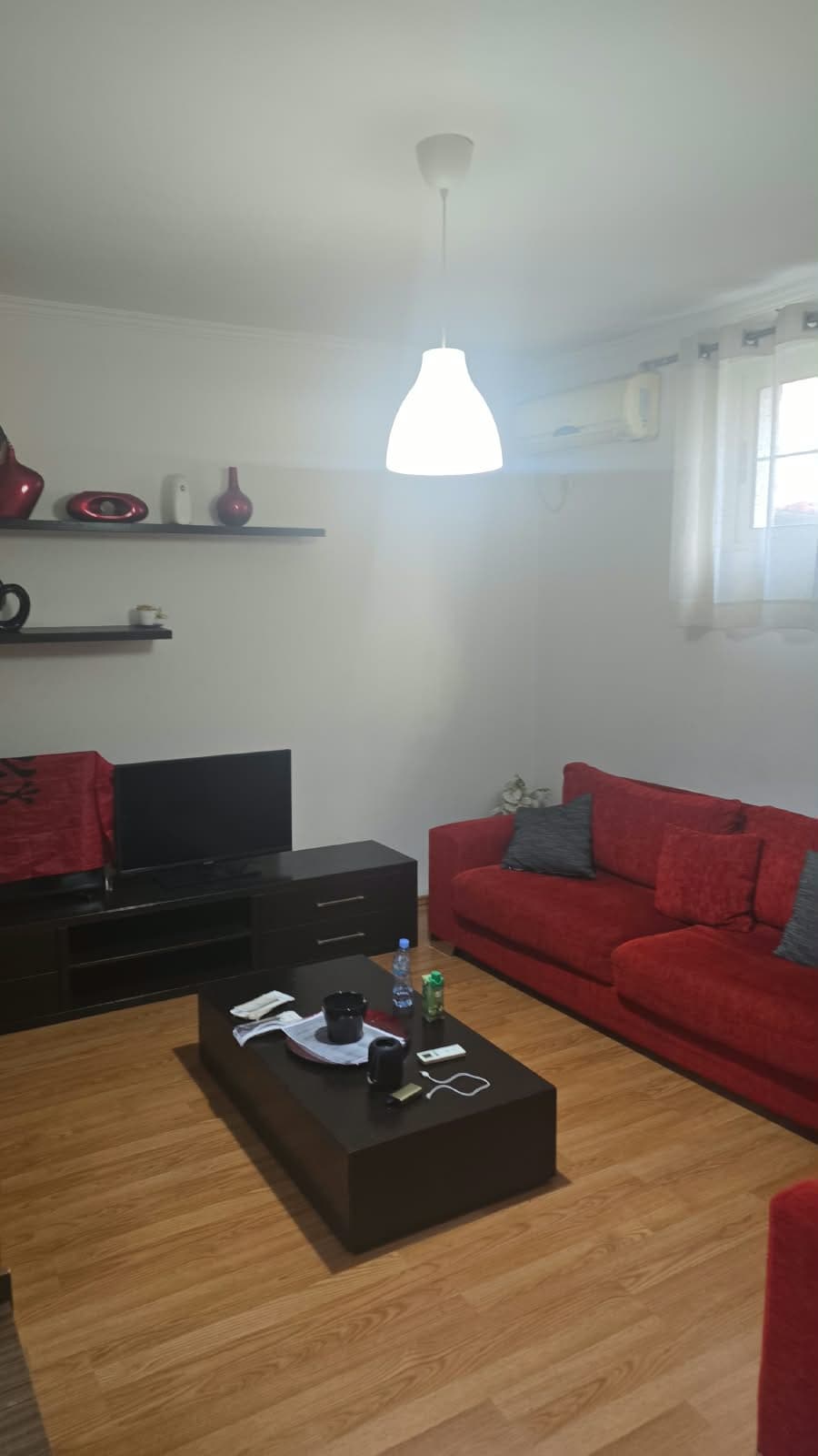 Qera, Shtëpi private 2+1, Rruga Hoxha Tahsim, Tiranë - 700€ | 120 m²