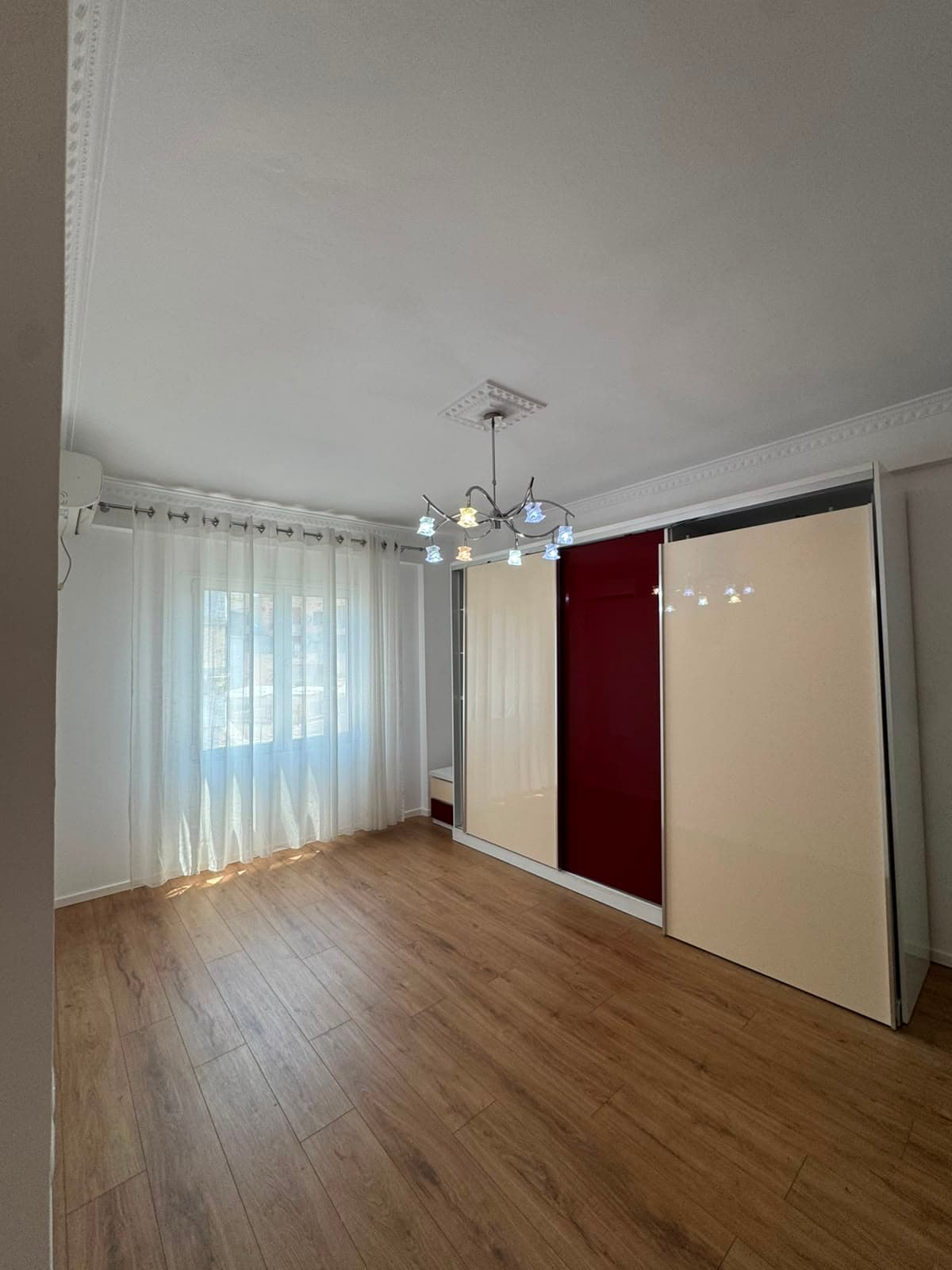 Shitet, Apartament 2+1+2, Kopshti Zoologjik, Tiranë 4
