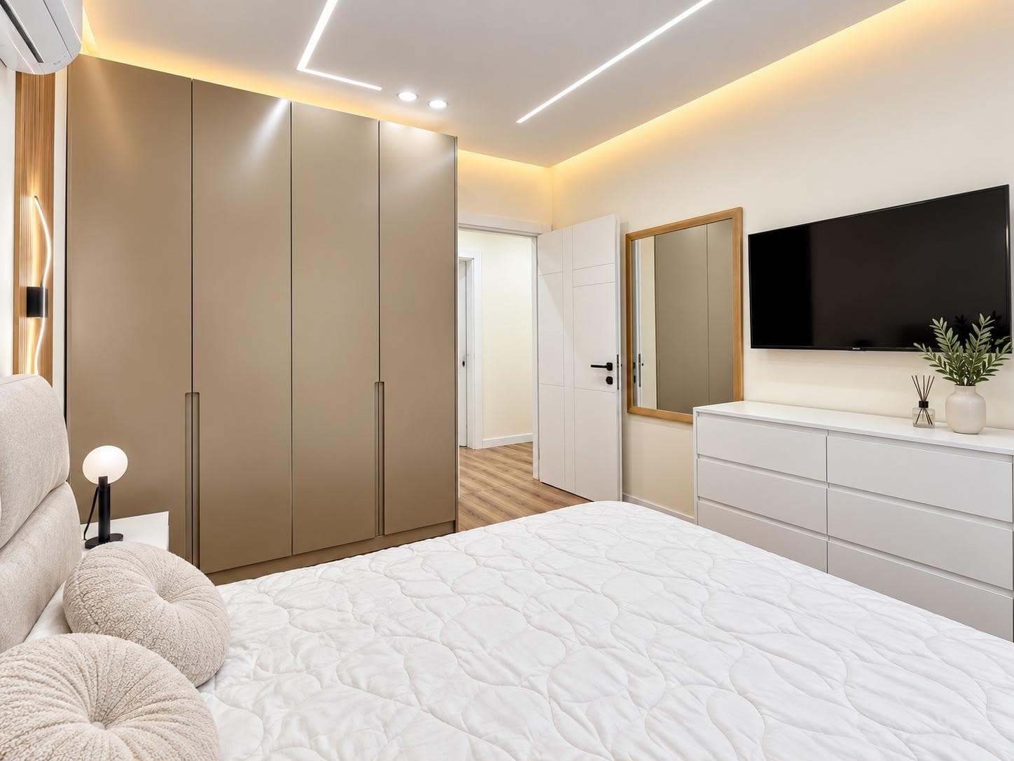 Qera, Apartament 2+1+Post parkimi , Dritan Hoxha, Tiranë - 1000 euro| 100 m² 4