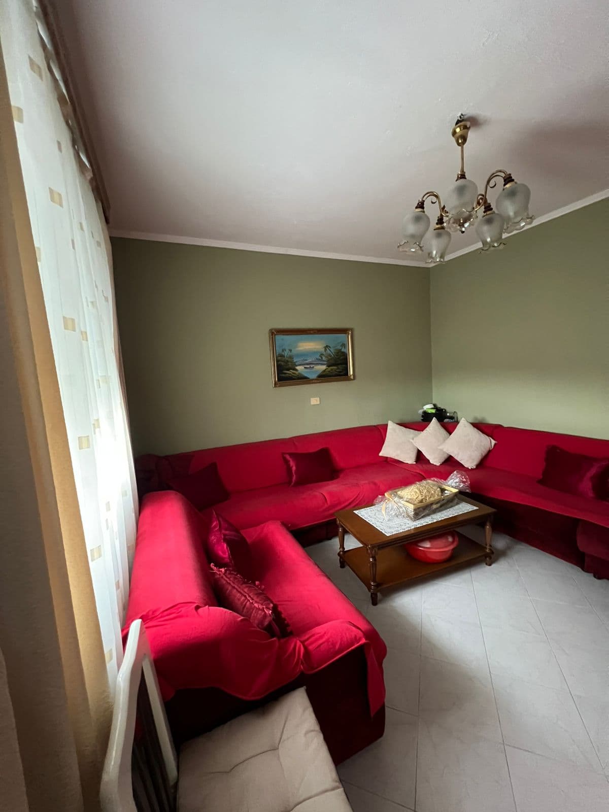 Shitet, Vilë 3-Kate , Shkozë, Tiranë - 400000€ | 431 m²