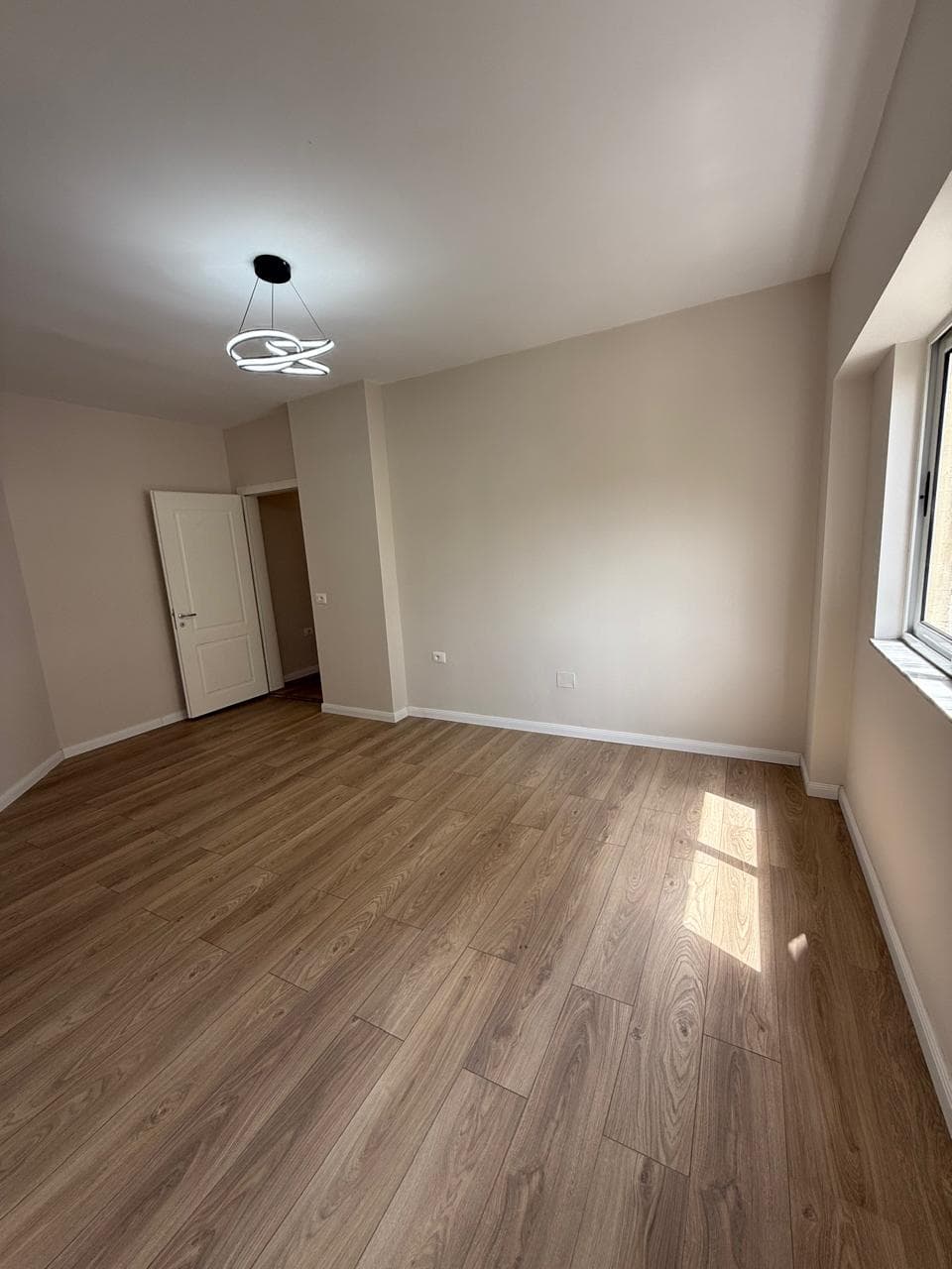 Shitet, Apartament 1+1, Don Bosco, Tiranë
