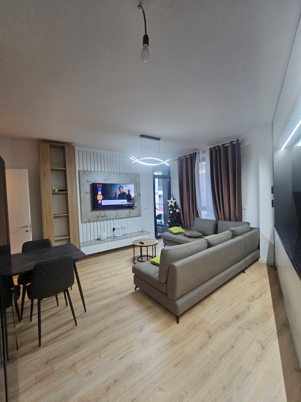 Qera, Apartament 2+1+2 , Kopshti Zoologjik, Tiranë