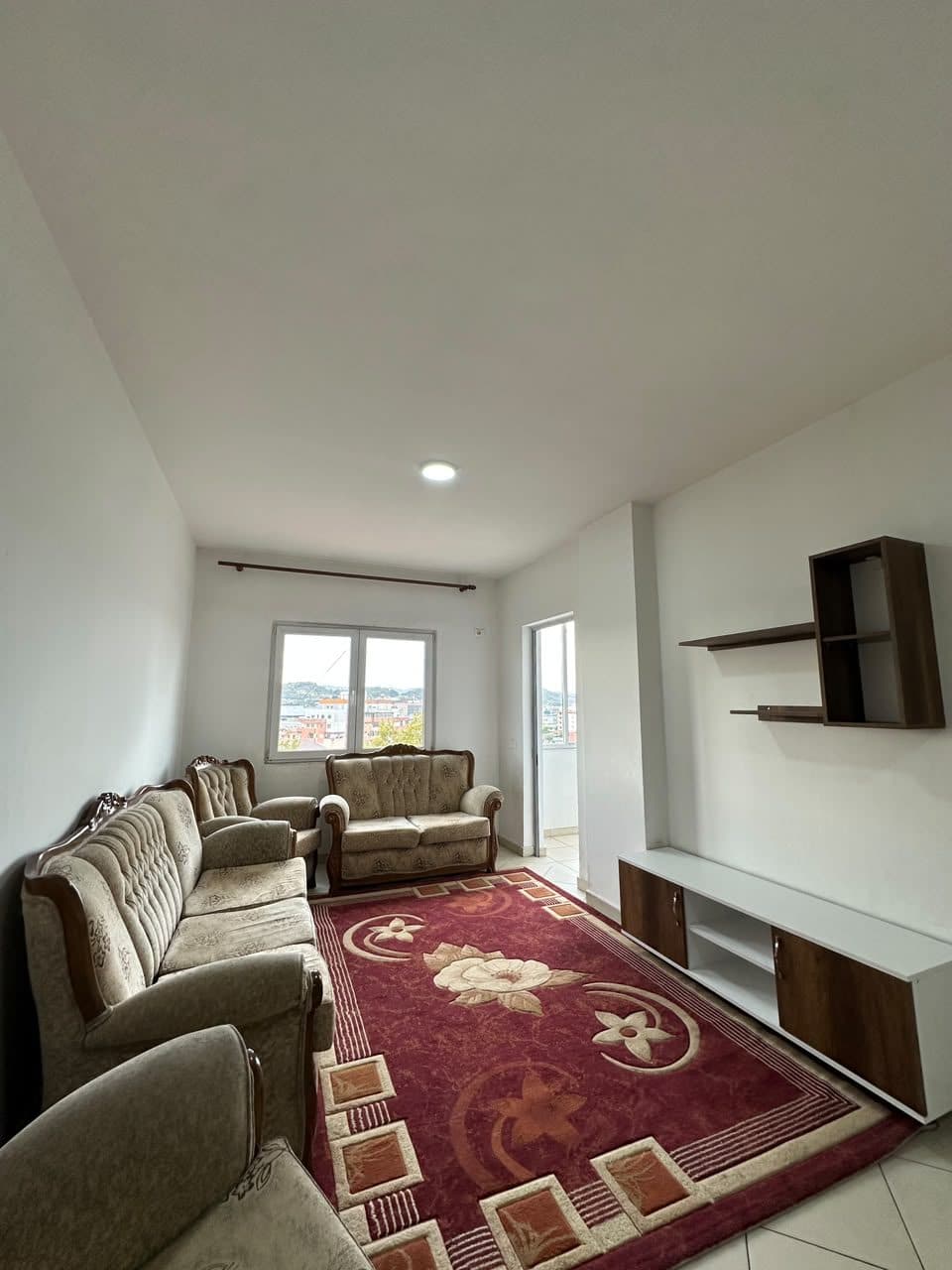 Shitet, Apartament 1+1 , Pallatet e Verdha, Tiranë - 9.500.000 Lekë | 54 m²