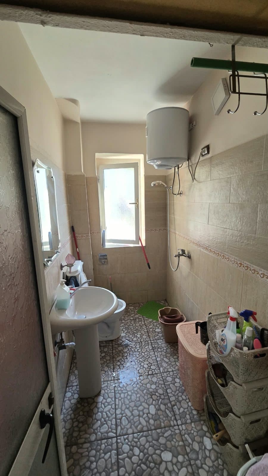 Qera, Apartament 2+1 , Brryli, Tiranë - 50,000 Lekë | 75 m²