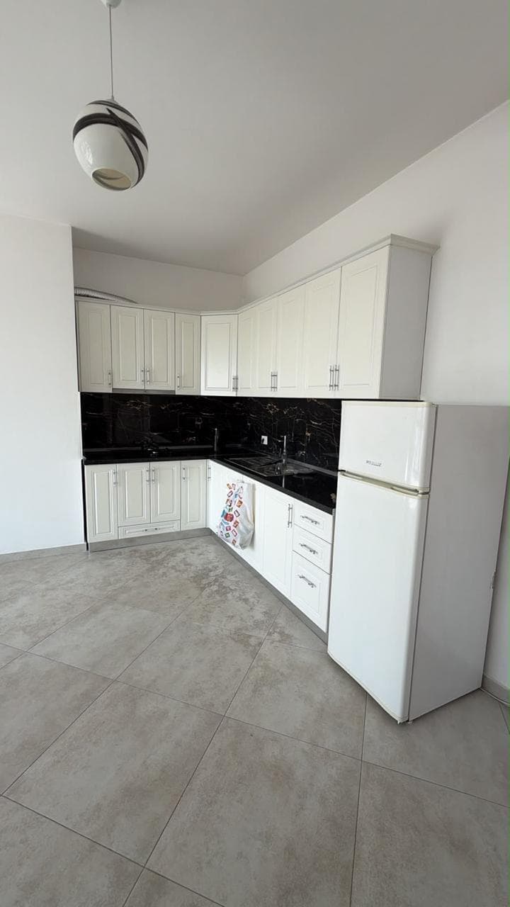 Qera, Apartament 1+1 ,Farmacia 10, Tiranë 2
