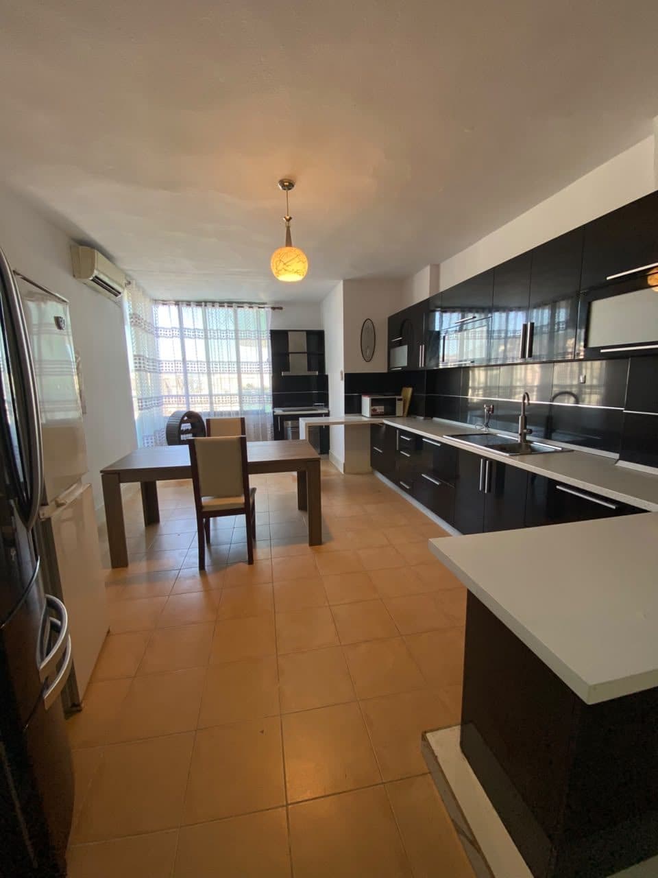 Qera, Apartament 2+1+ Aneks, Kristal Center, Tiranë – 980€ | 110 m²