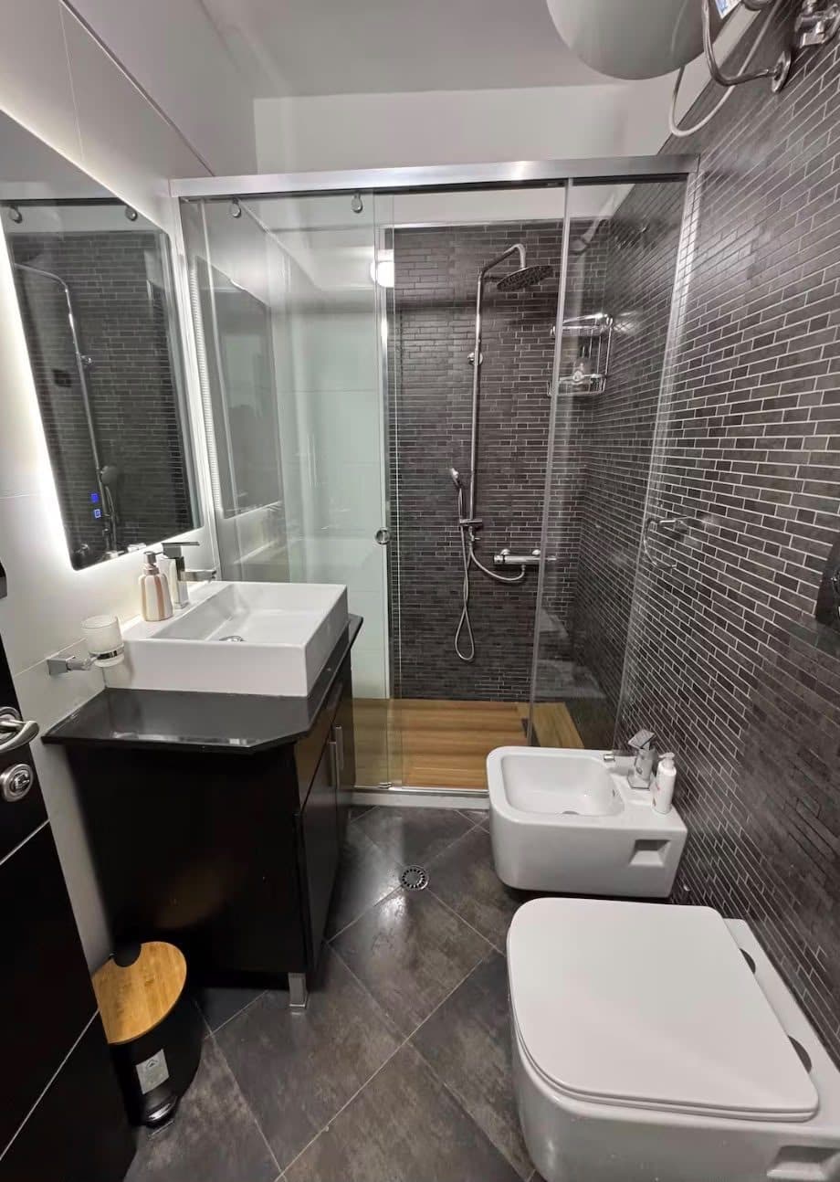 Qera, Apartament 2+1 , Stadiumi Arena, Tiranë - 1500€ | 96 m²