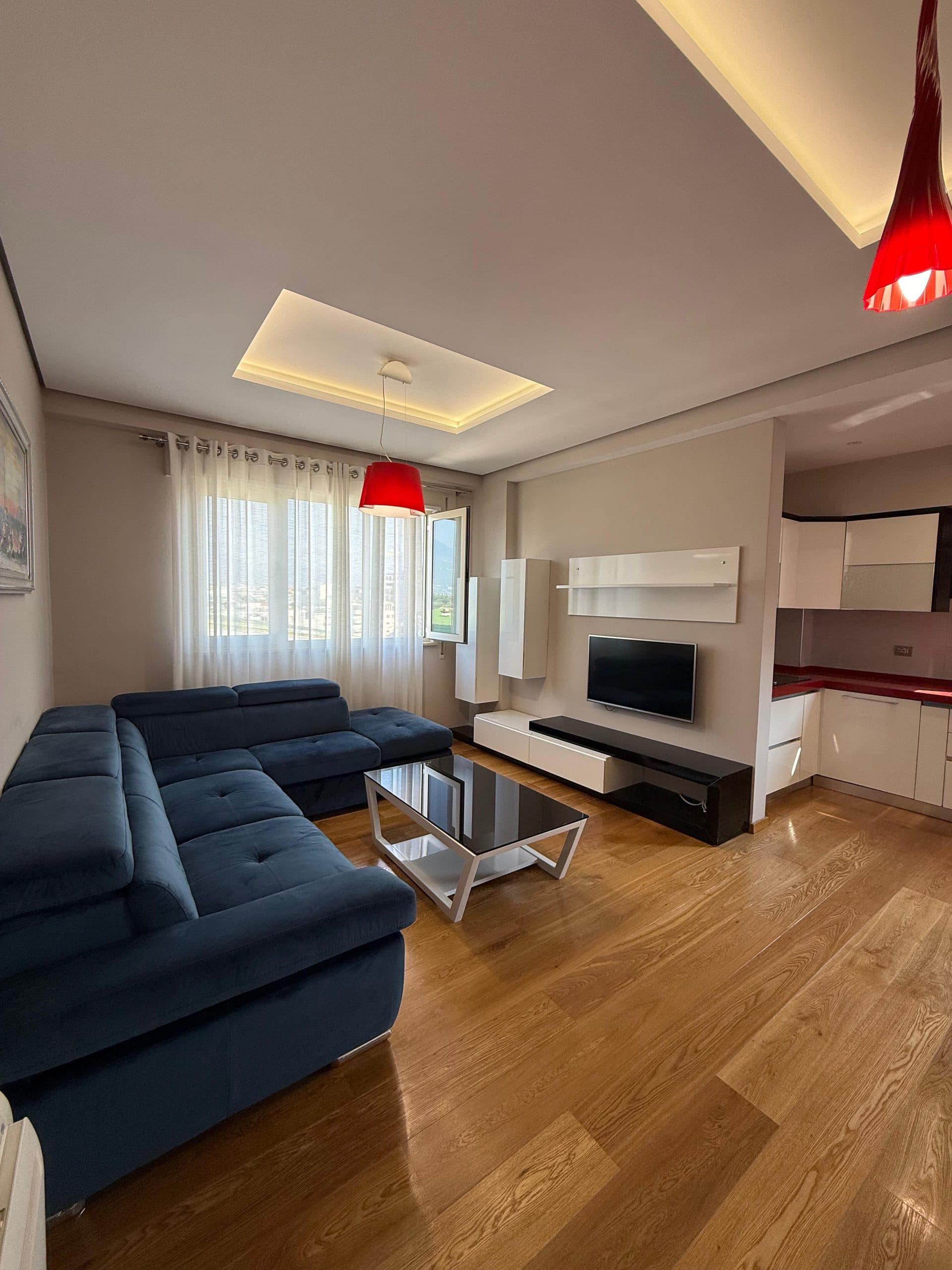 Shitet, Apartament 2+1 , Liqeni i Thatë, Tiranë 2