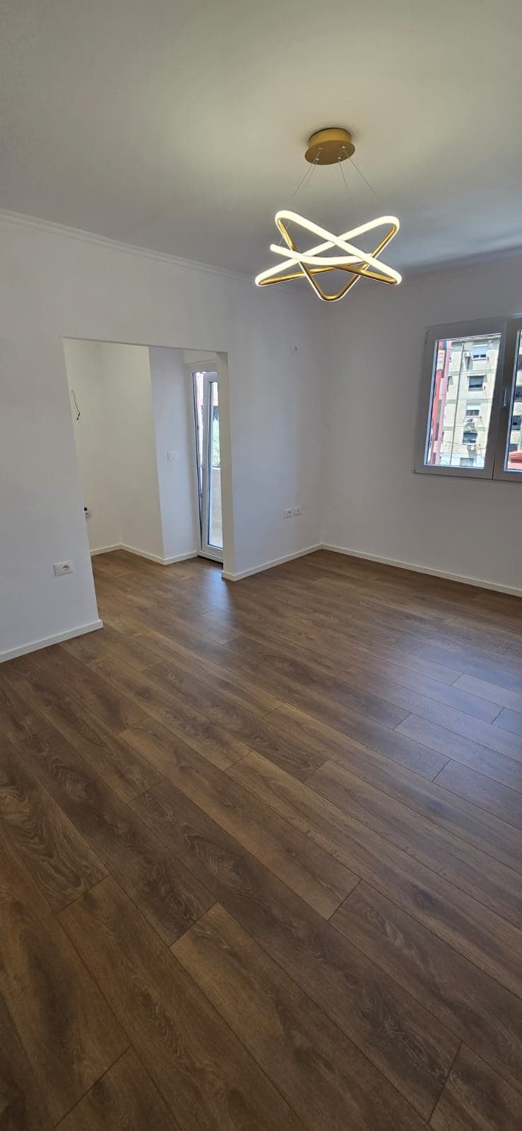 Shitet, Apartament 1+1, Ish Parku, Tiranë 2