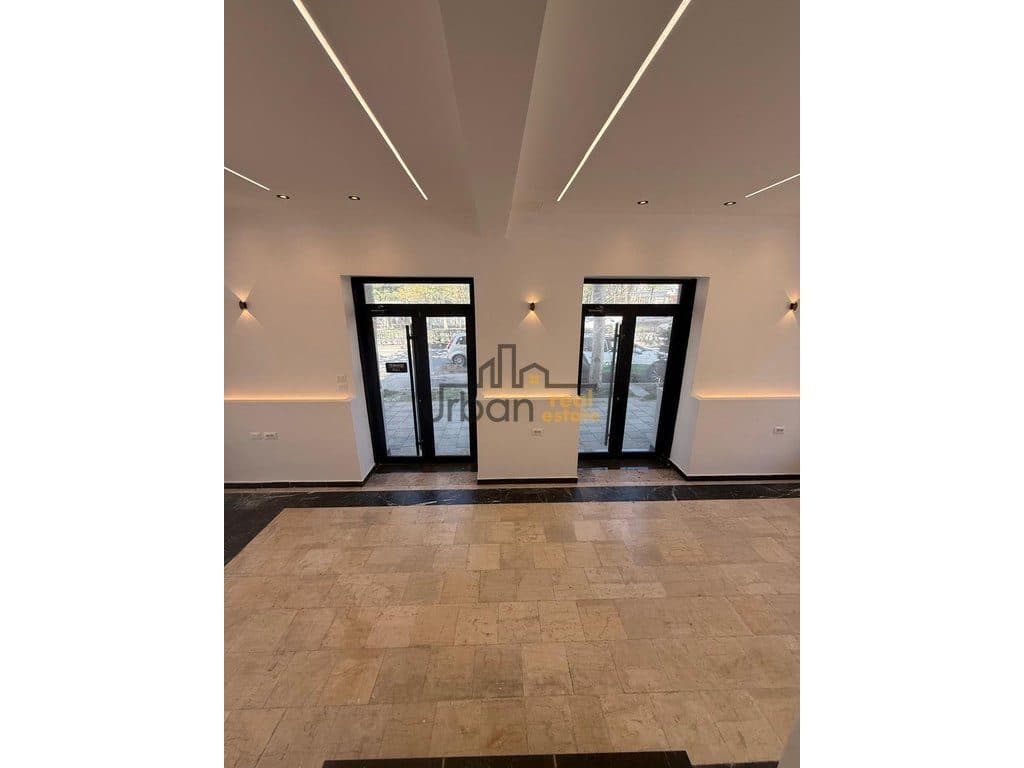 Qera, Ambient Biznesi , Përballë Harry Fultz , Tiranë - 2.000€ | 65 m² 3
