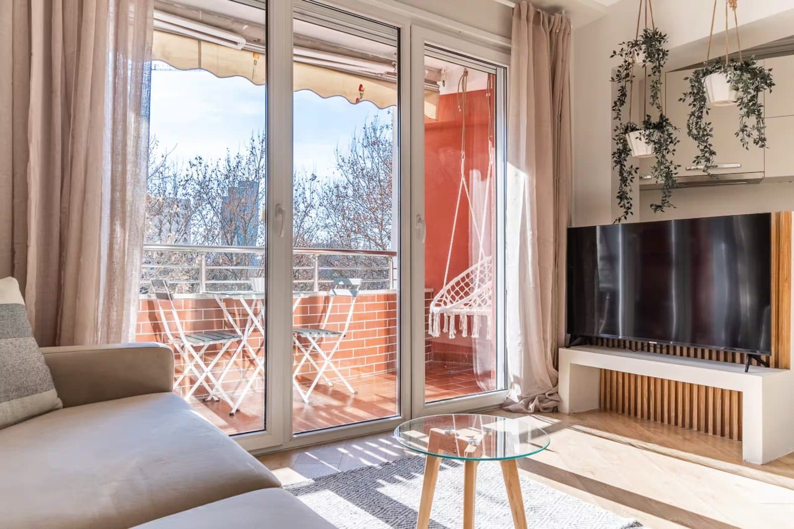 Qera, Apartament 2+1 , Qendër , Tiranë - 1500€ | 85 m² 3