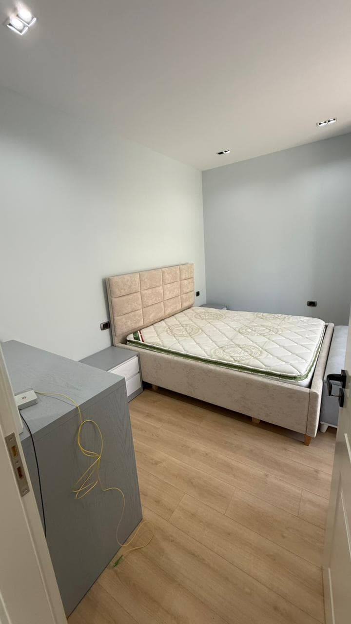 Qera, Pjesë Vile, 2+1+2, Sauk, Tiranë 3