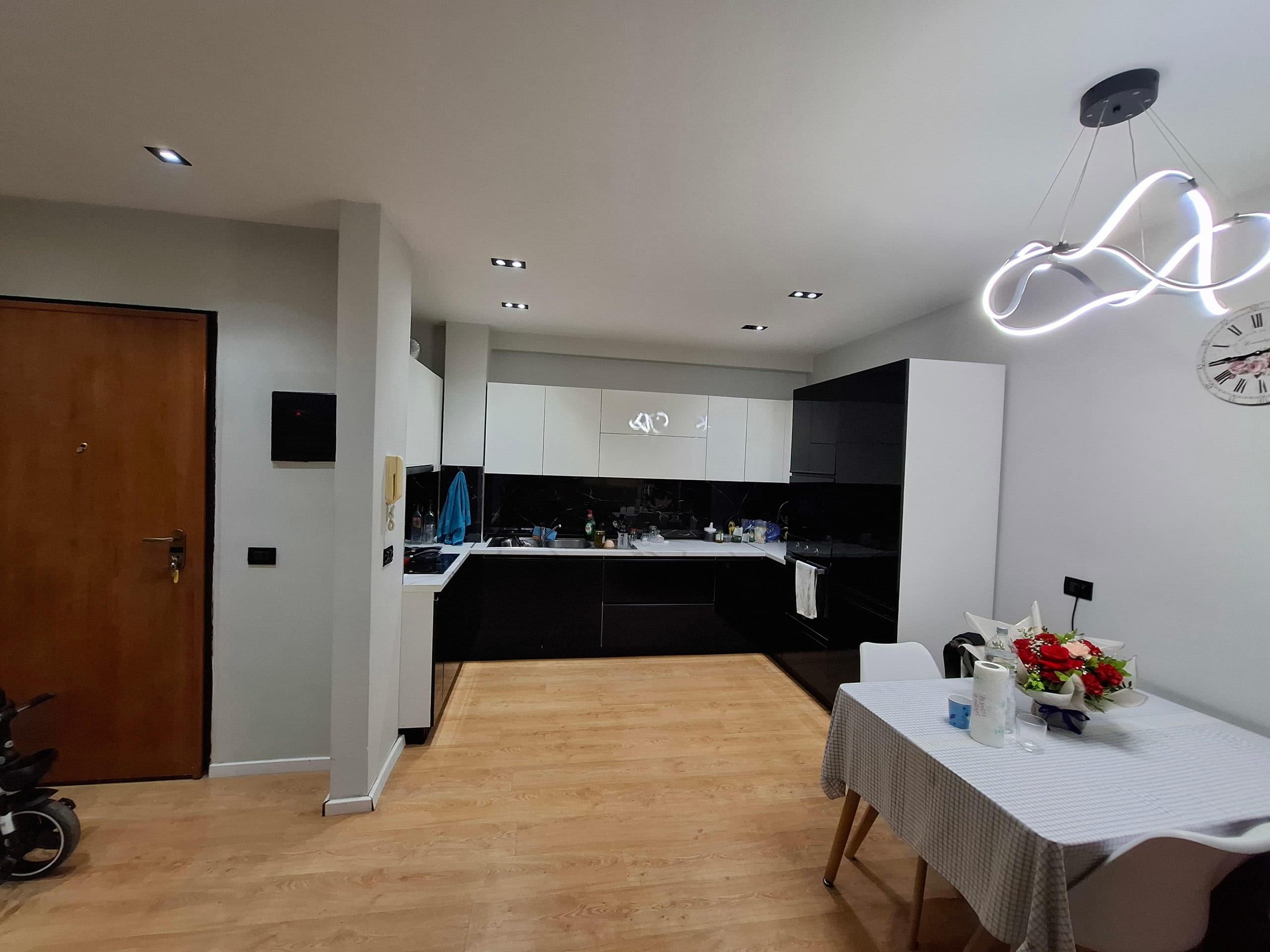 Shitet, Apartament 2+1+2 Kopshti Botanik , Tiranë - 275,000€ | 113 m² 4