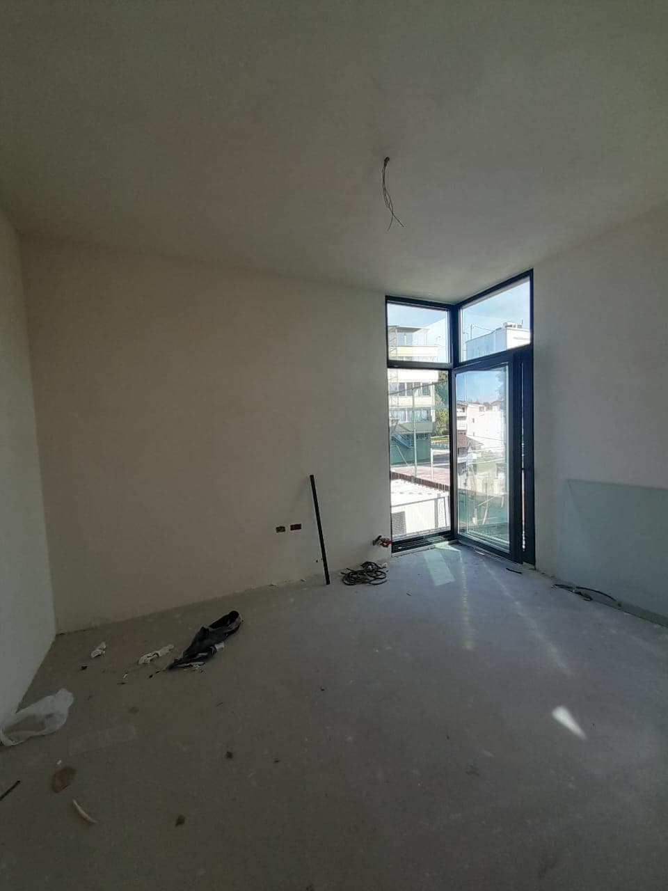 Shitet, Vilë, Pallati i Brigadave, Tiranë - 800.000€ | 480 m²