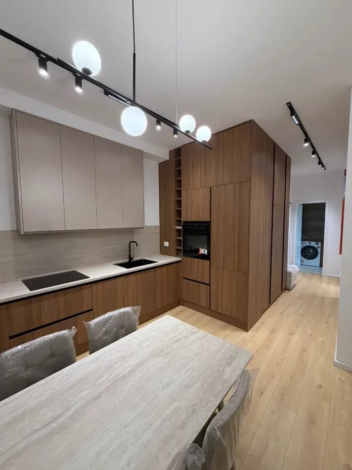 Qera, Apartament 1+1 ,Kompleksi Kadiu, Tiranë 2