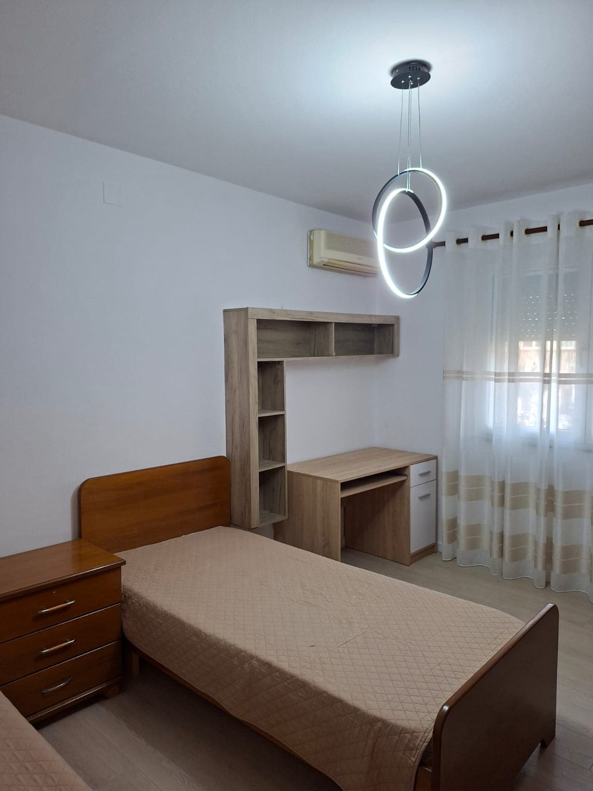 Qera, Apartament 2+1, Irfan Tomini, Tiranë 4