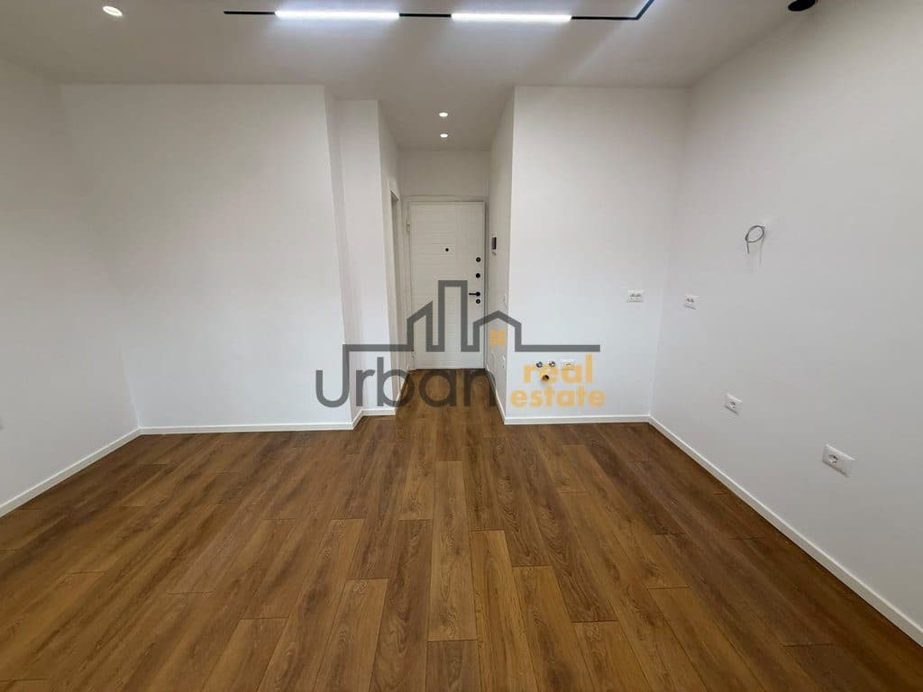 Shitet, Garsoniere , Mozaiku , Tiranë - 98,000€ | 28 m²