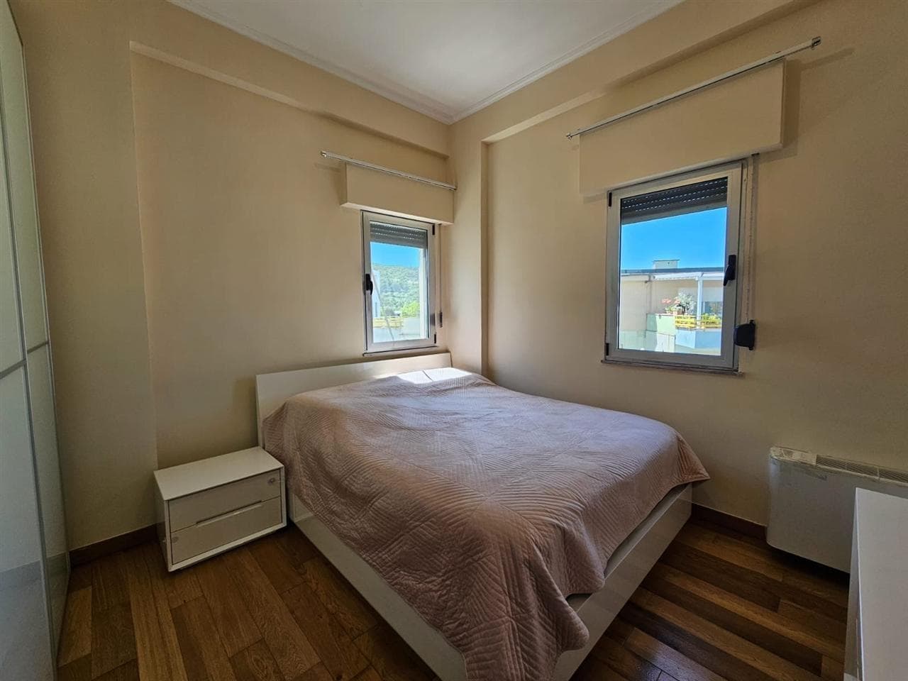 Shitet Apartament 2+1 te Liqeni i Thatë, Tiranë 4