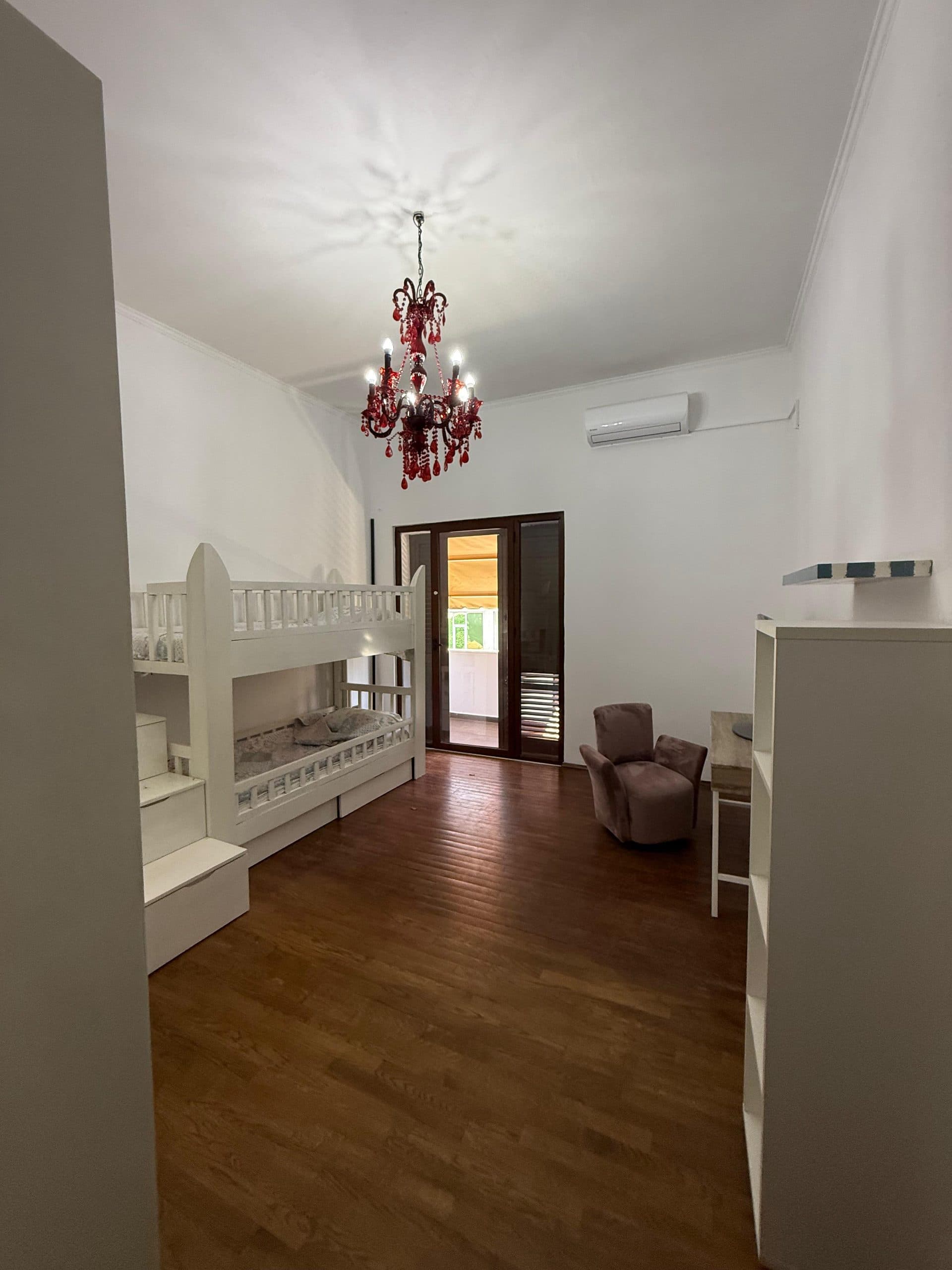 Qera, Apartament 2+1+2, Rruga Barrikadave, Tiranë 4