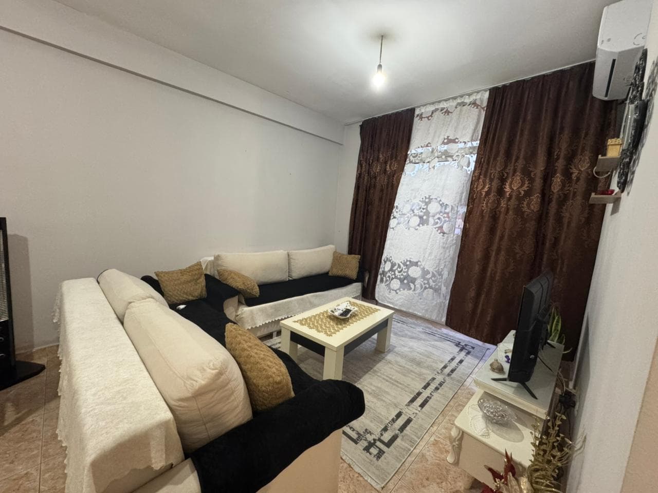 Shitet, Apartament 1+1 , Astir, Tiranë