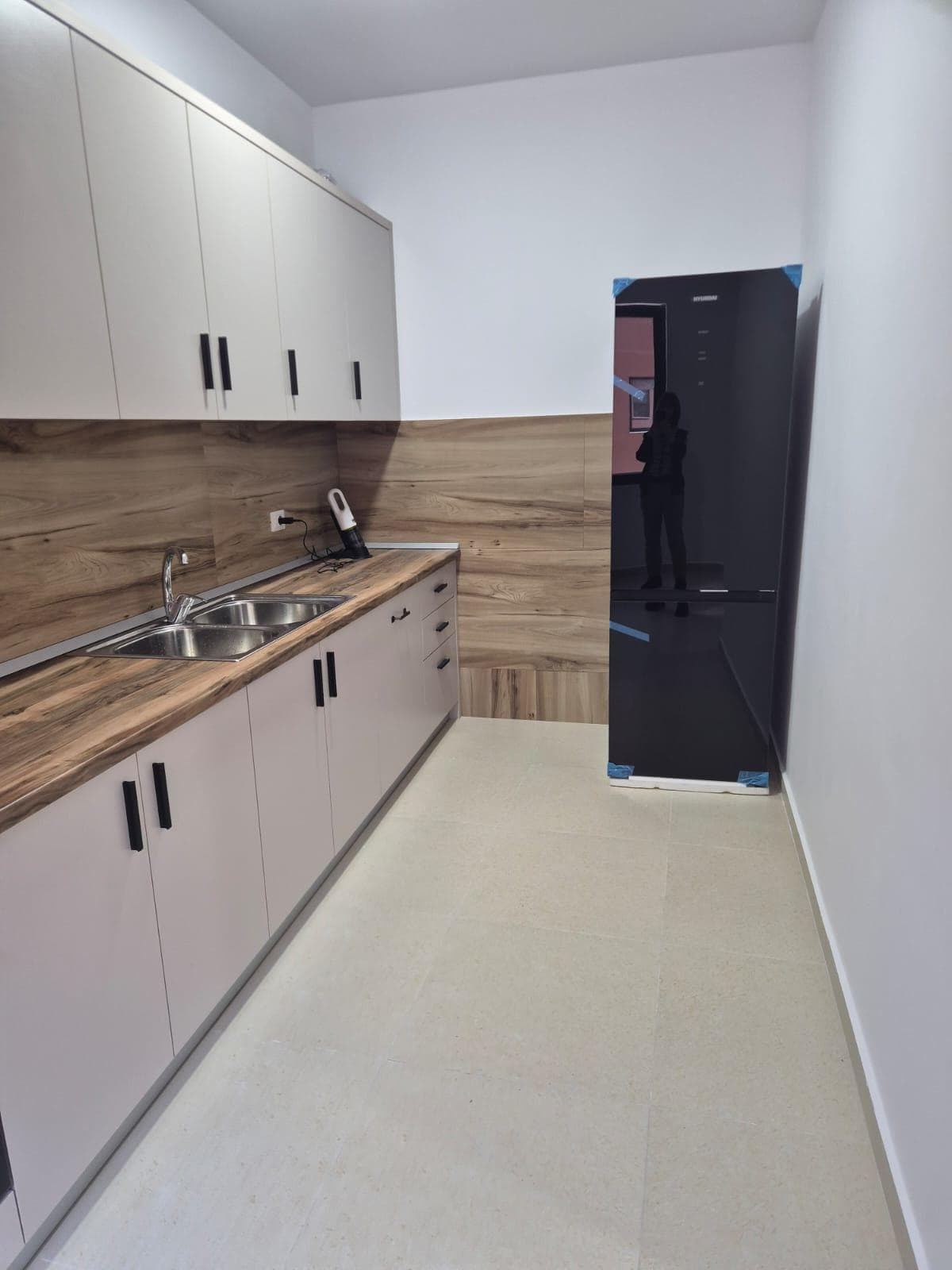 Qera, Apartament 2+1 , Rruga e Elbasanit, Tiranë - 85.000 Lekë | 133.4 m² 2