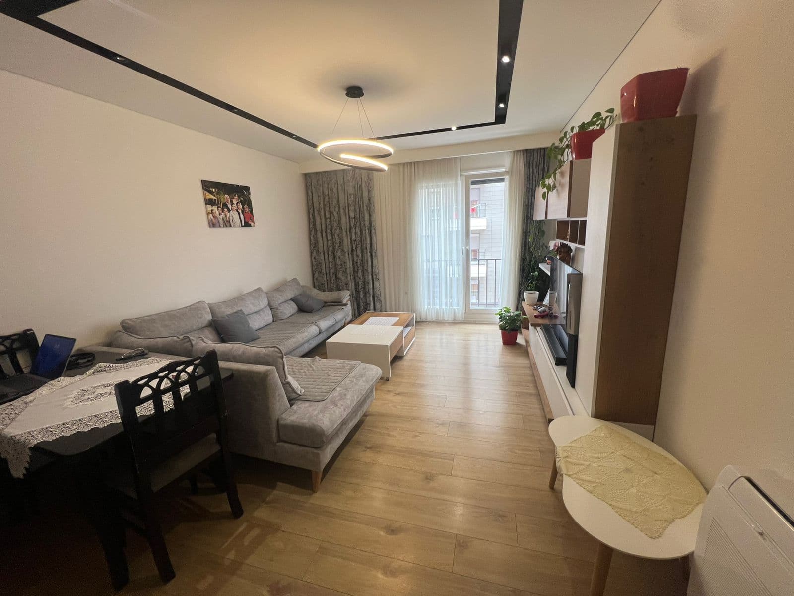 Shitet, Apartament 2+1+2+Post Parking , Ali Demi, Tiranë