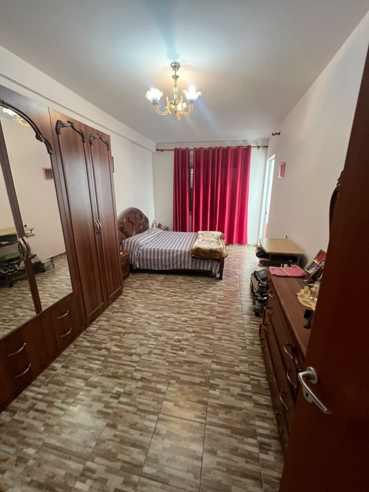 Shitet, Apartament 2+1 , Misto Mame, Tiranë 4
