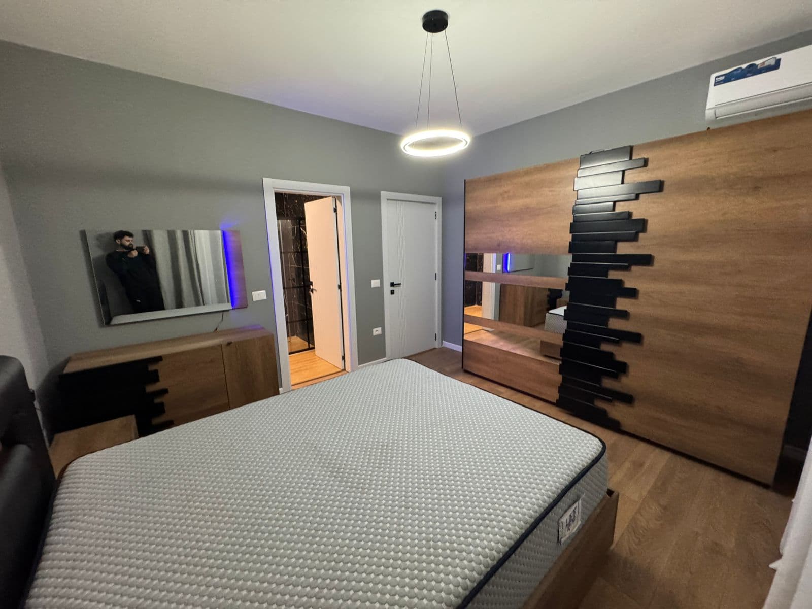 Qera, Apartament 2+1 , Kopshtin Botanik , Tiranë 4