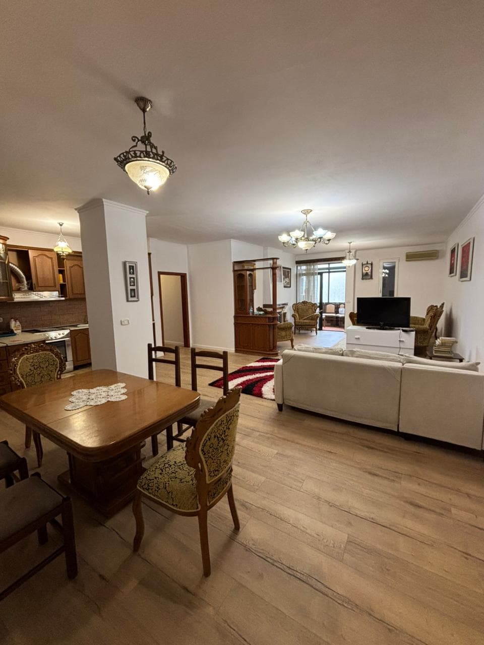Qera, Apartament 3+1+2 , 21 Dhjetori, Tiranë