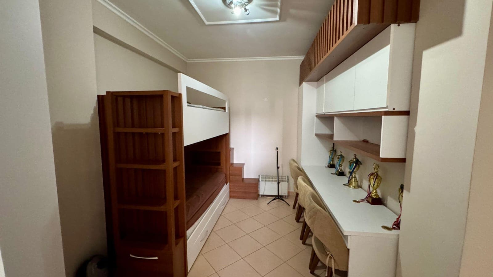 Qera, Apartament 2+1, Kodra e Diellit, Tiranë 4