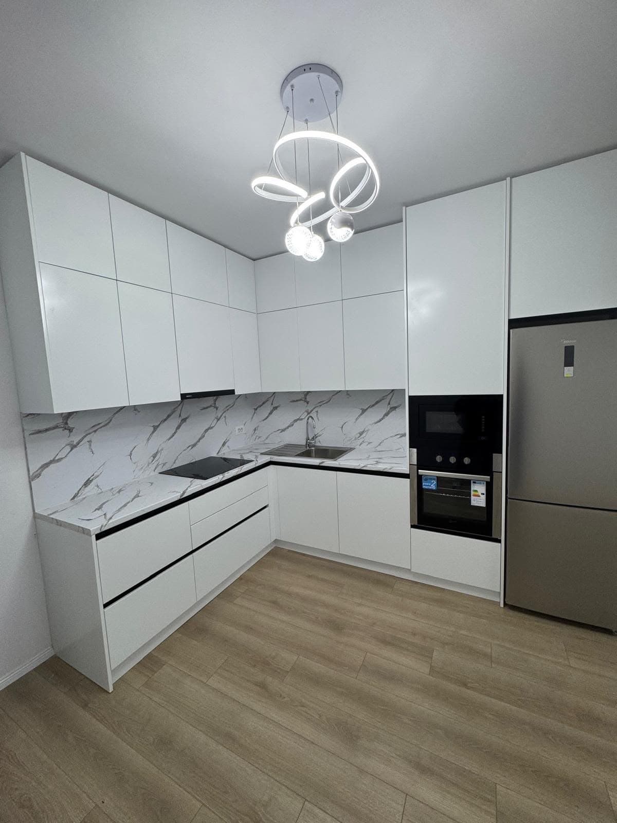 Qera, Apartament 3+1+2+2 Post Parking, Paskuqan, Tiranë - 50.000 Lekë | 120 m² 2