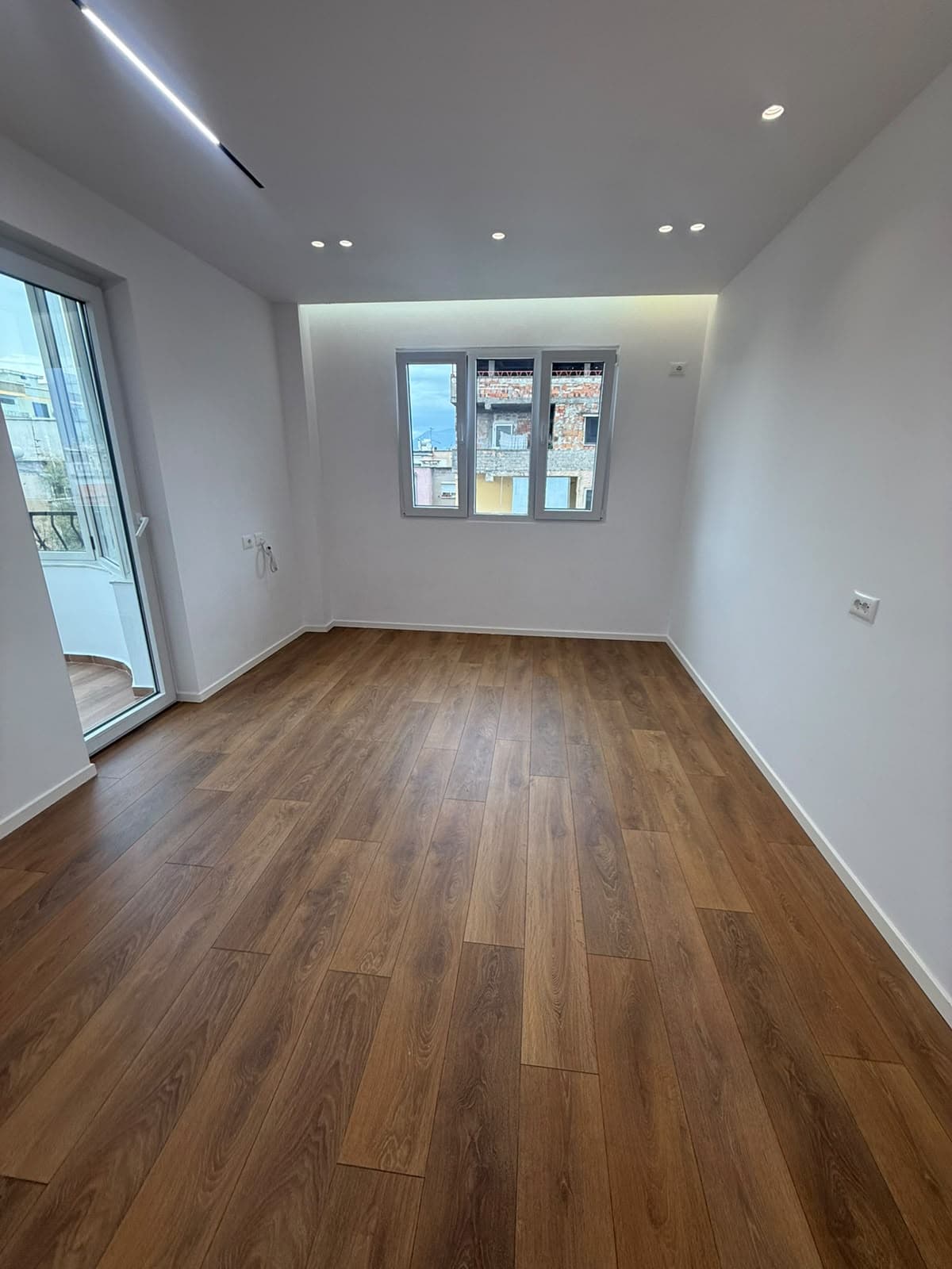 Shitet, Apartament 1+1 , Mozaiku , Tiranë - 158,000€ | 52 m² 2