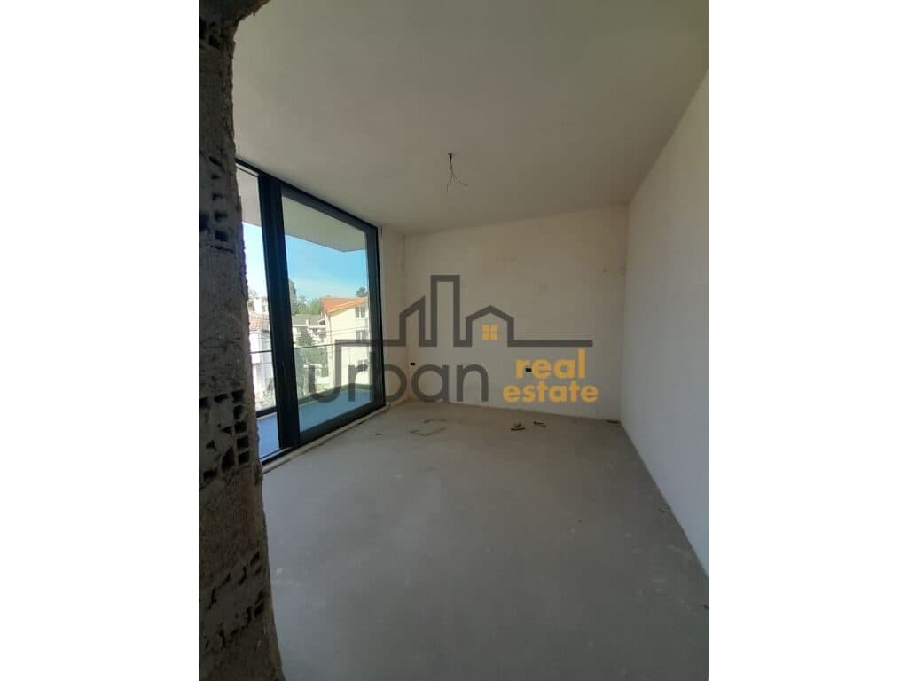 Shitet, Vilë, Pallati i Brigadave, Tiranë - 800.000€ | 480 m² 2