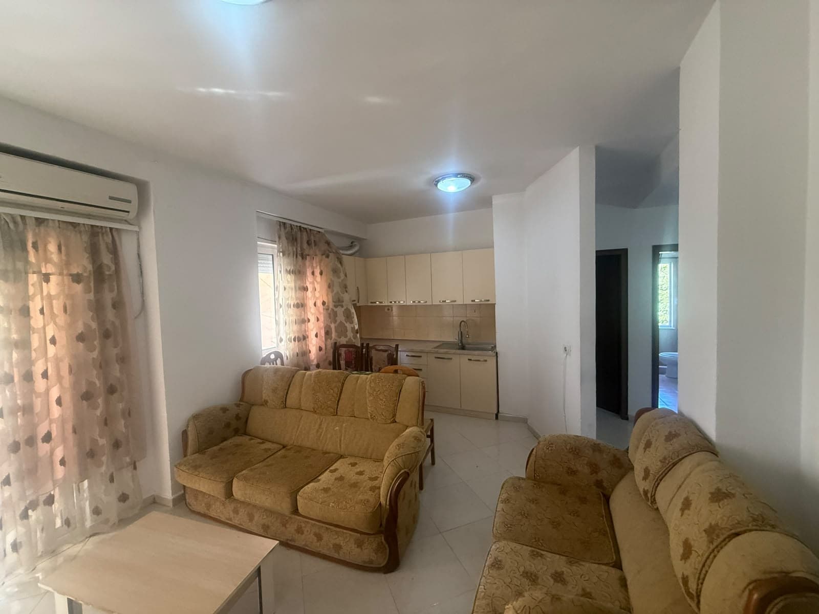 Shitet, Apartament 1+1,Rruga Xhanfize Keko, Tiranë