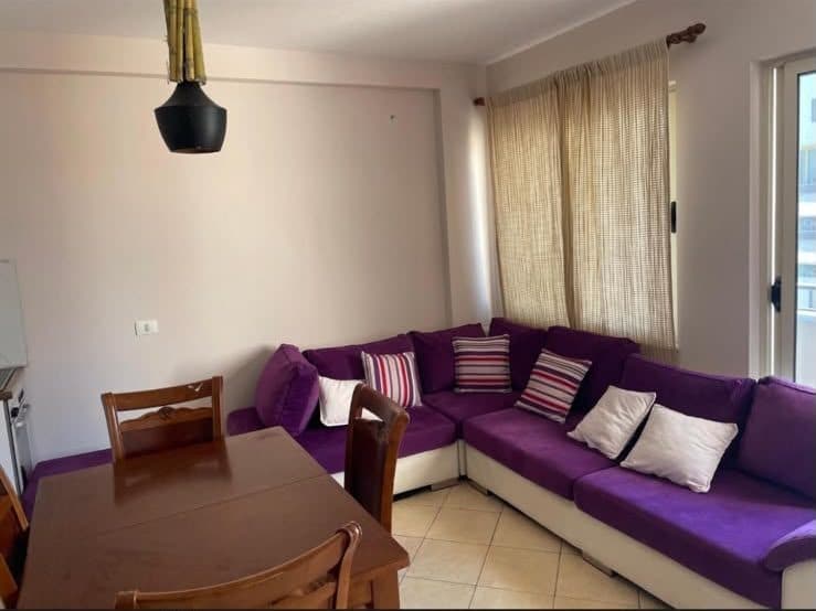 Qera, Apartament 1+1 , Yzberish, Tiranë - 40.000 Lekë | 85 m²