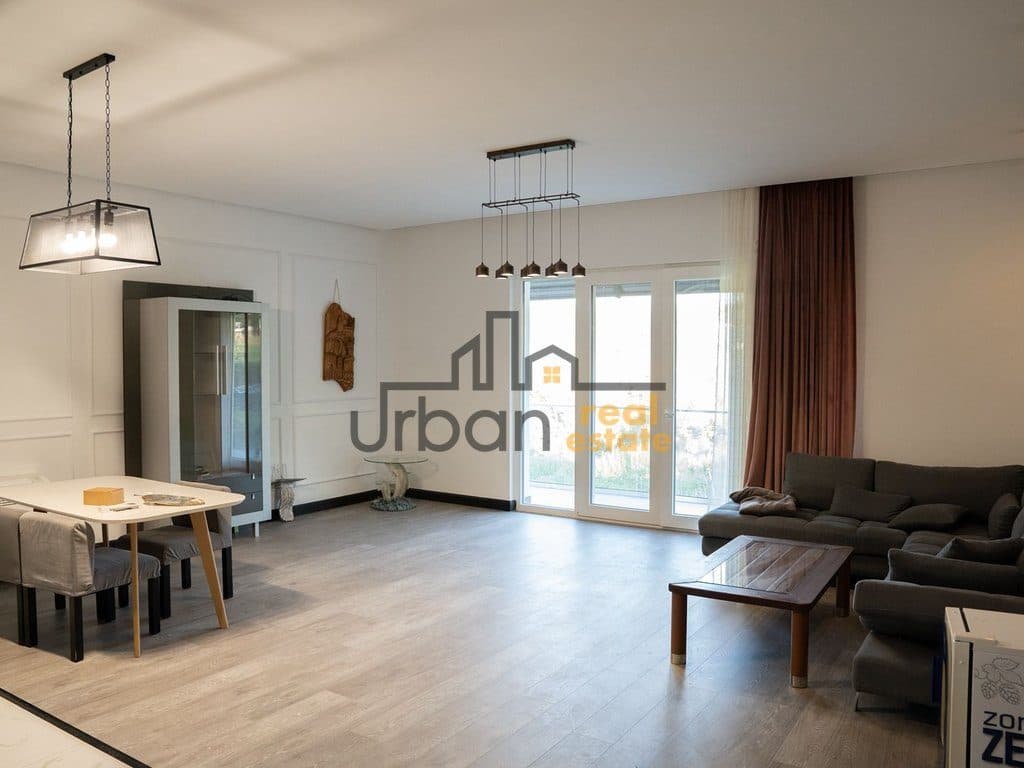 Shitet, Vilë , Bërzhitë, Tiranë - 600000€ | 2500 m² 3