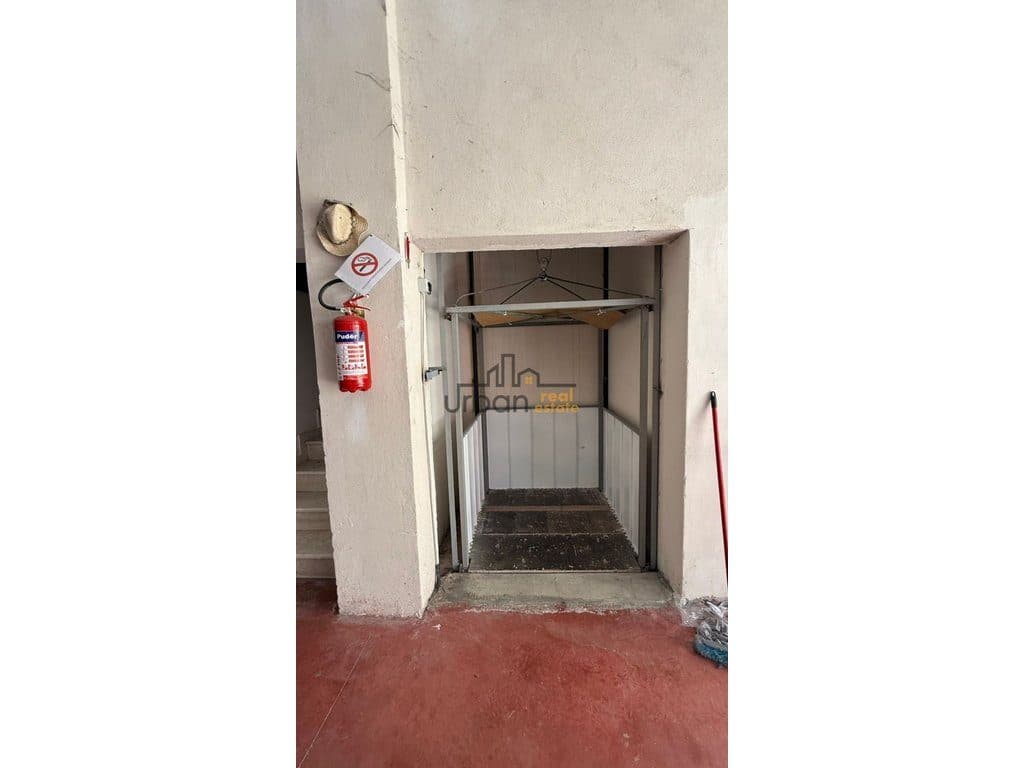Ekskluzive/Shitet, Kapanon, Sharrë, Tiranë - 320,000€ | 1626 m² 2