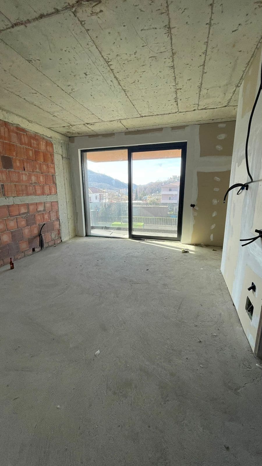 Shitet, Vilë 4 Katëshe, Pranë TEG, Tiranë 2