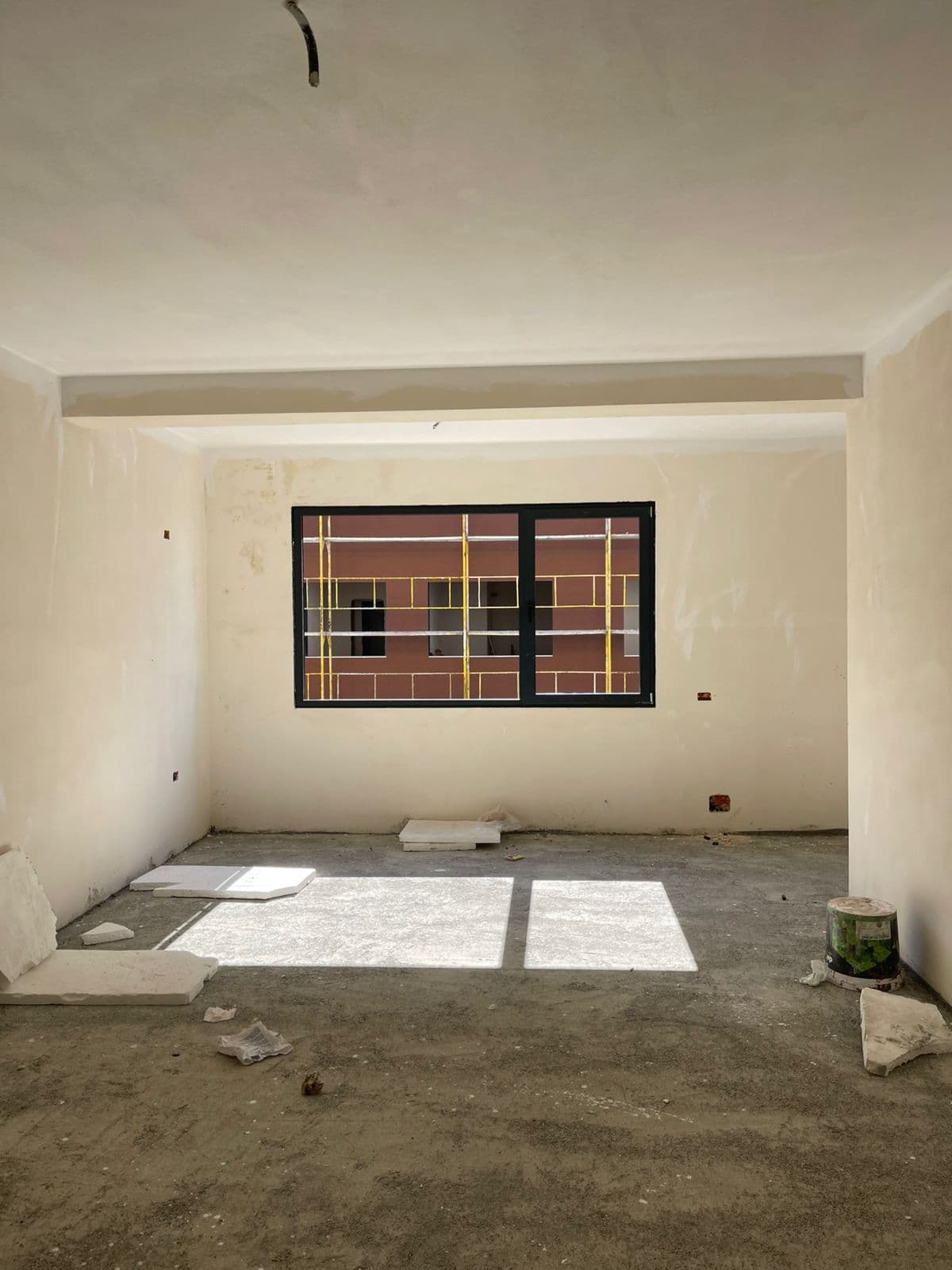 Shitet Apartament 2+1 në Xibrak, Tiranë 2