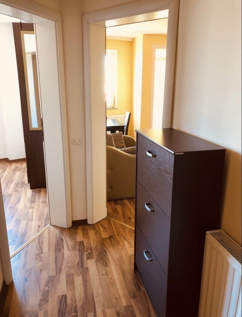 APARTAMENT PËR QIRA – 42 m² 4