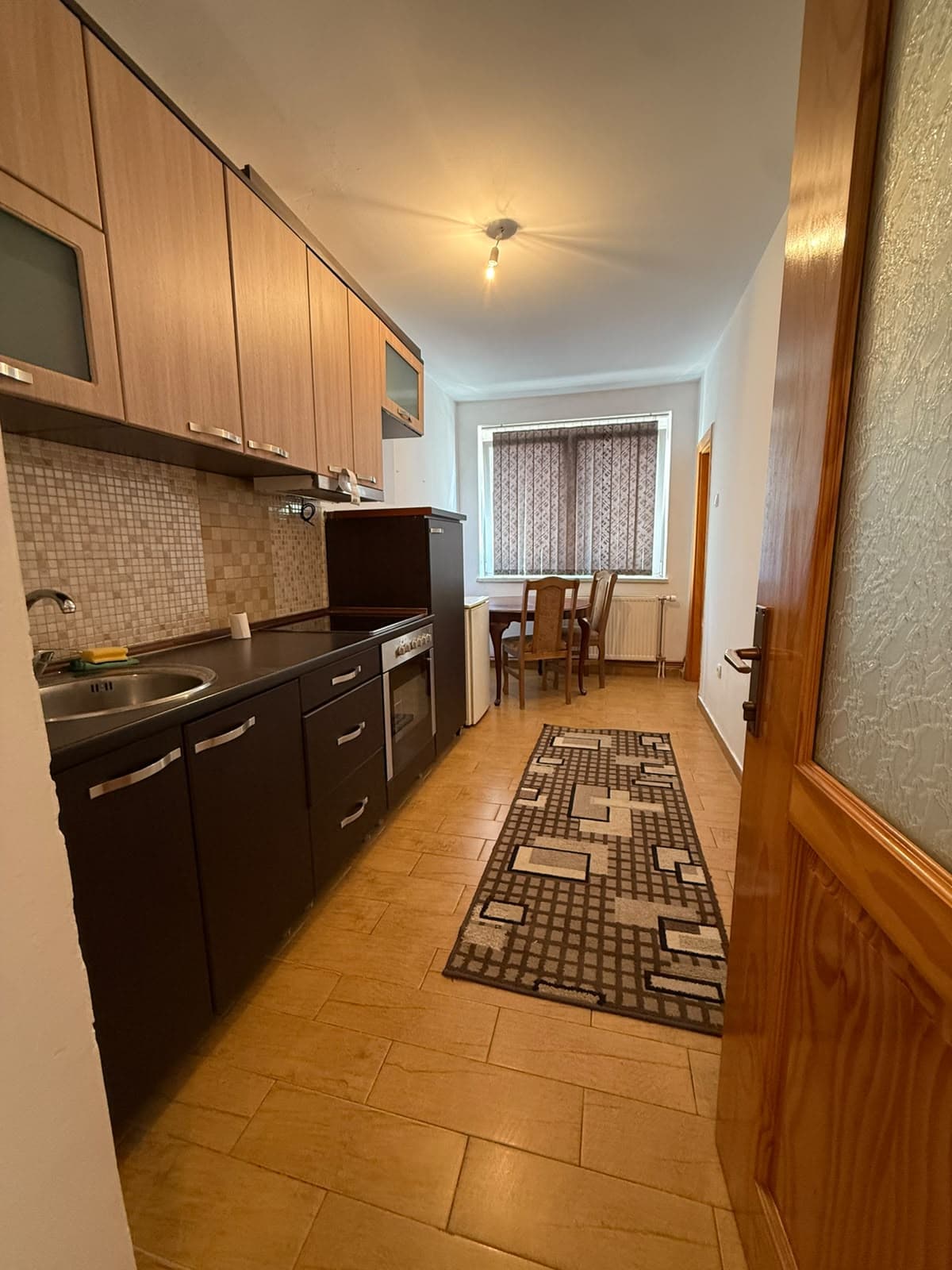 APARTAMENT PËR QIRA – 70 m² | QENDRA E QYTETIT, PRISHTINË | €500/MUAJ 4