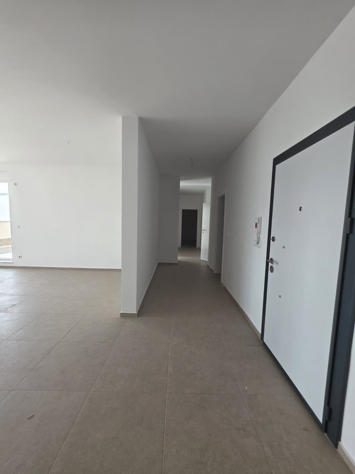 Penthouse në Shitje – 230 m² | Rr