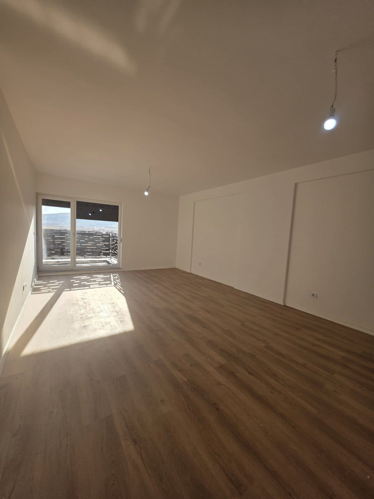 APARTAMENT PËR SHITJE – 124.70 m² 3